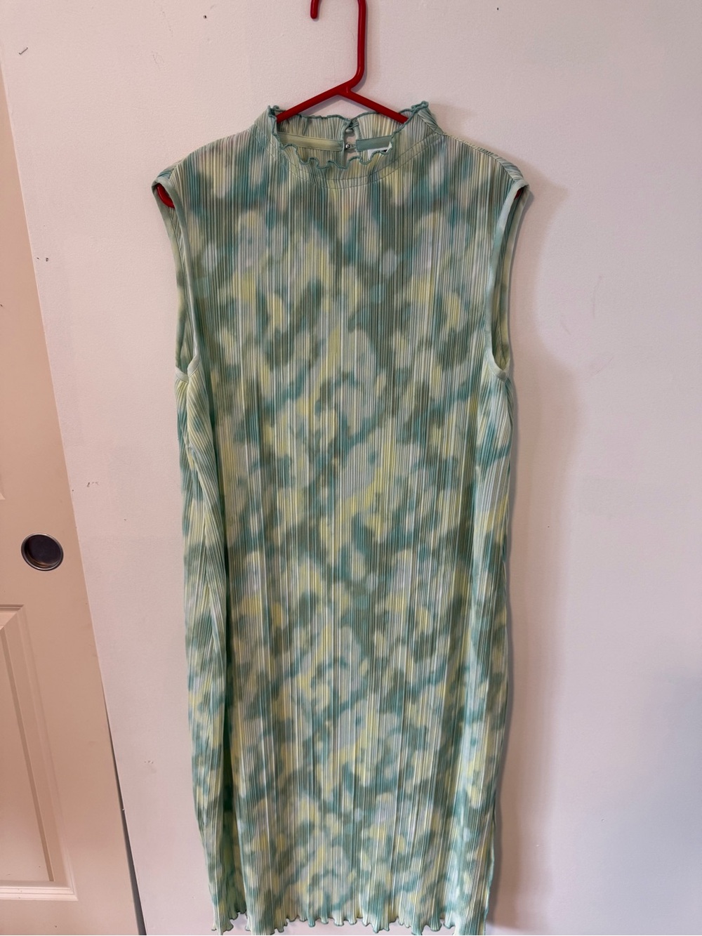 Sleeveless Pleated Maxi Dress in Aqua Tie-Dye